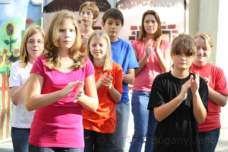 könyves vasárnap 2008-138.jpg